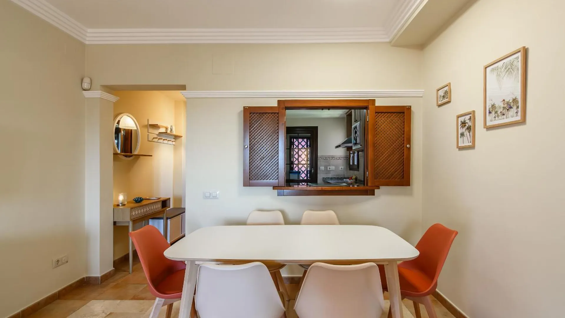 Apartment Las Palmeras By H - Playa Punta Del Moral Plhp100P100